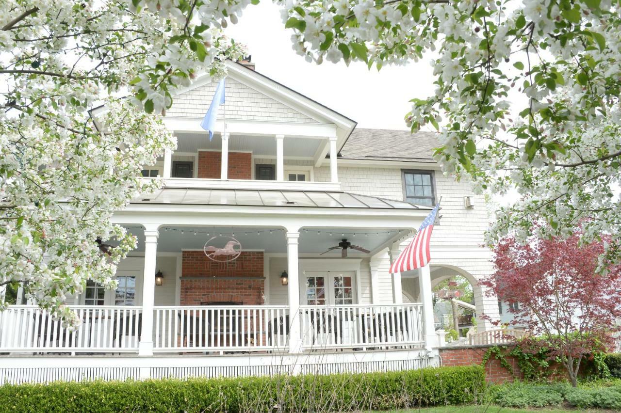 The Springwater Bed And Breakfast Saratoga Springs Exteriör bild