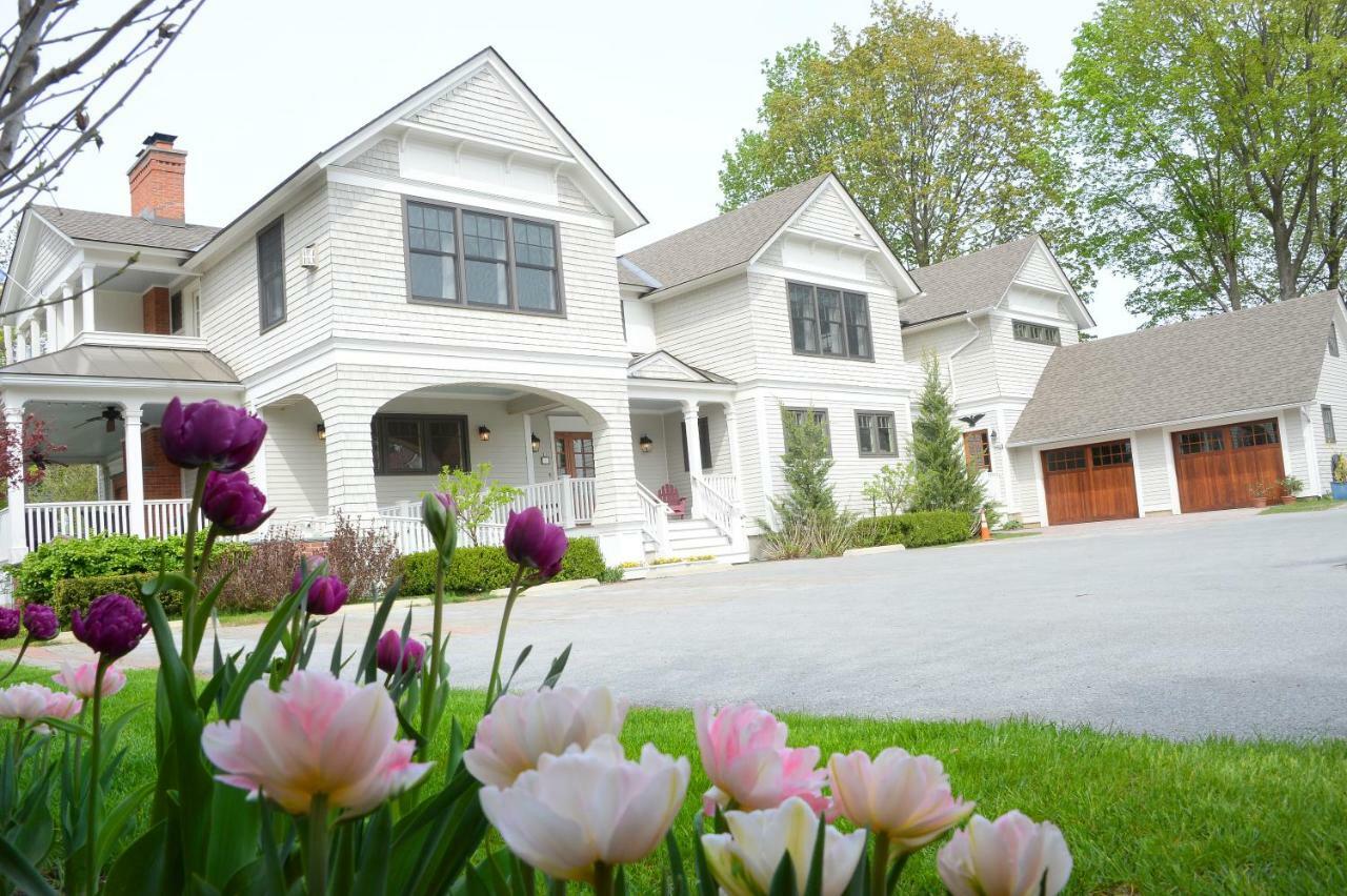 The Springwater Bed And Breakfast Saratoga Springs Exteriör bild