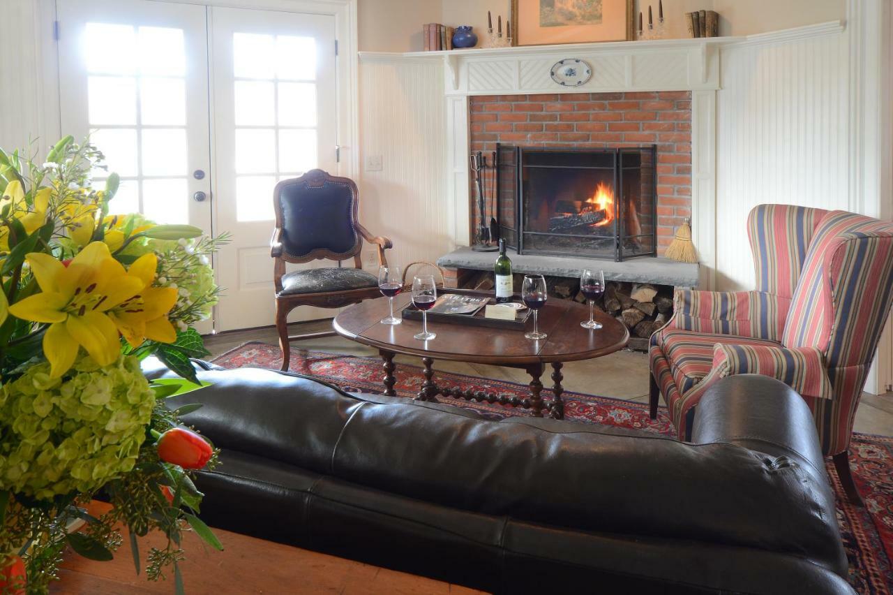The Springwater Bed And Breakfast Saratoga Springs Exteriör bild