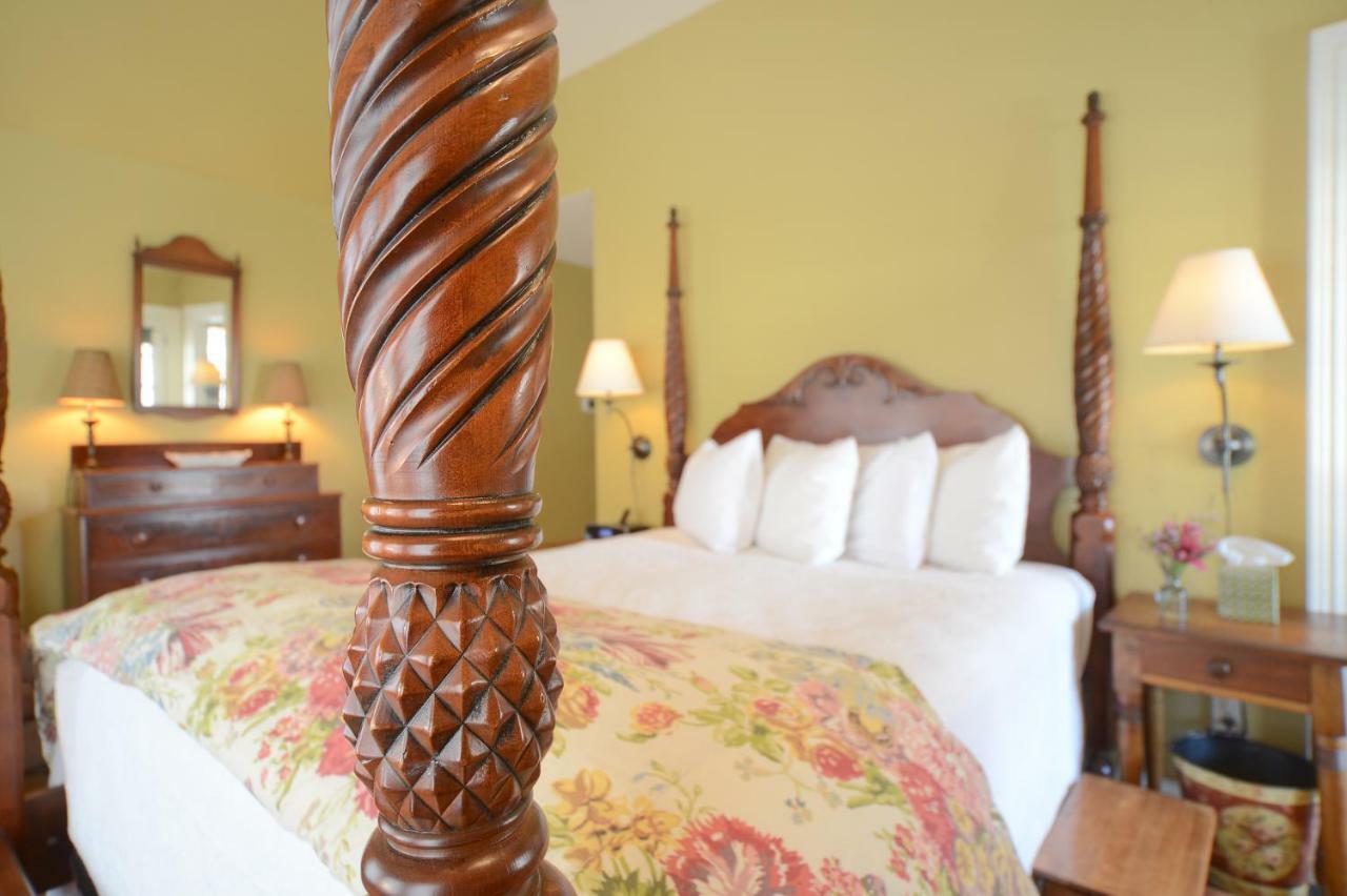 The Springwater Bed And Breakfast Saratoga Springs Exteriör bild