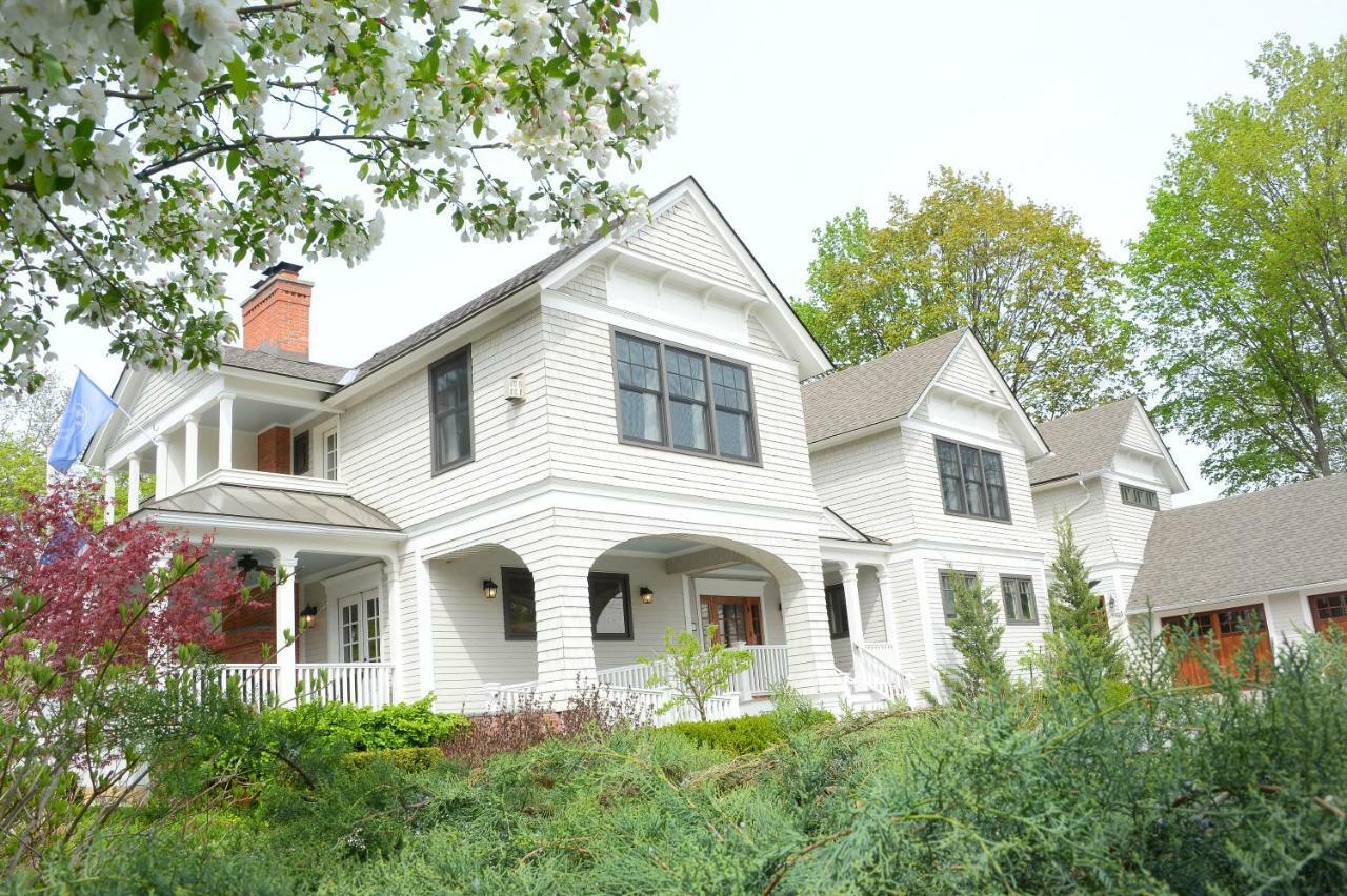 The Springwater Bed And Breakfast Saratoga Springs Exteriör bild