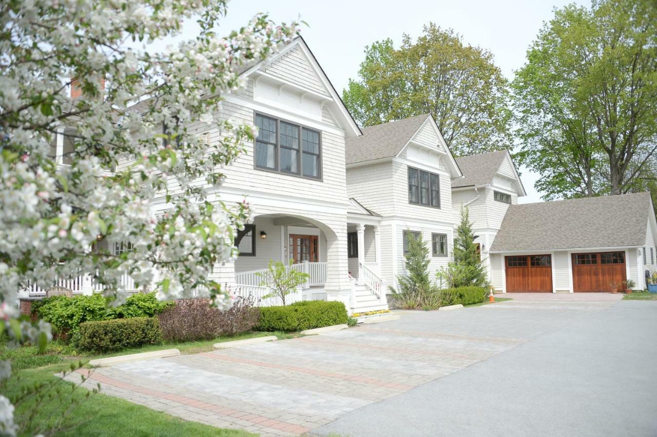 The Springwater Bed And Breakfast Saratoga Springs Exteriör bild